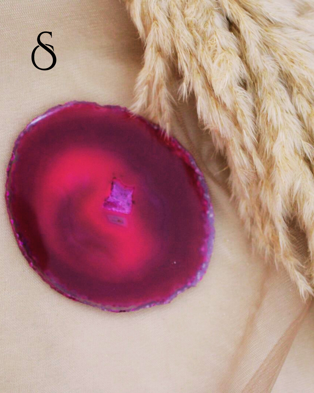 Agata rosa: belleza vibrante, energía femenina