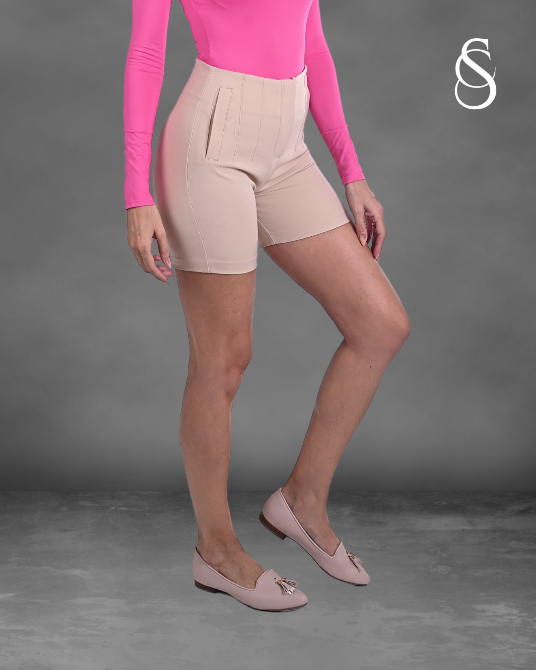 Short Amanda